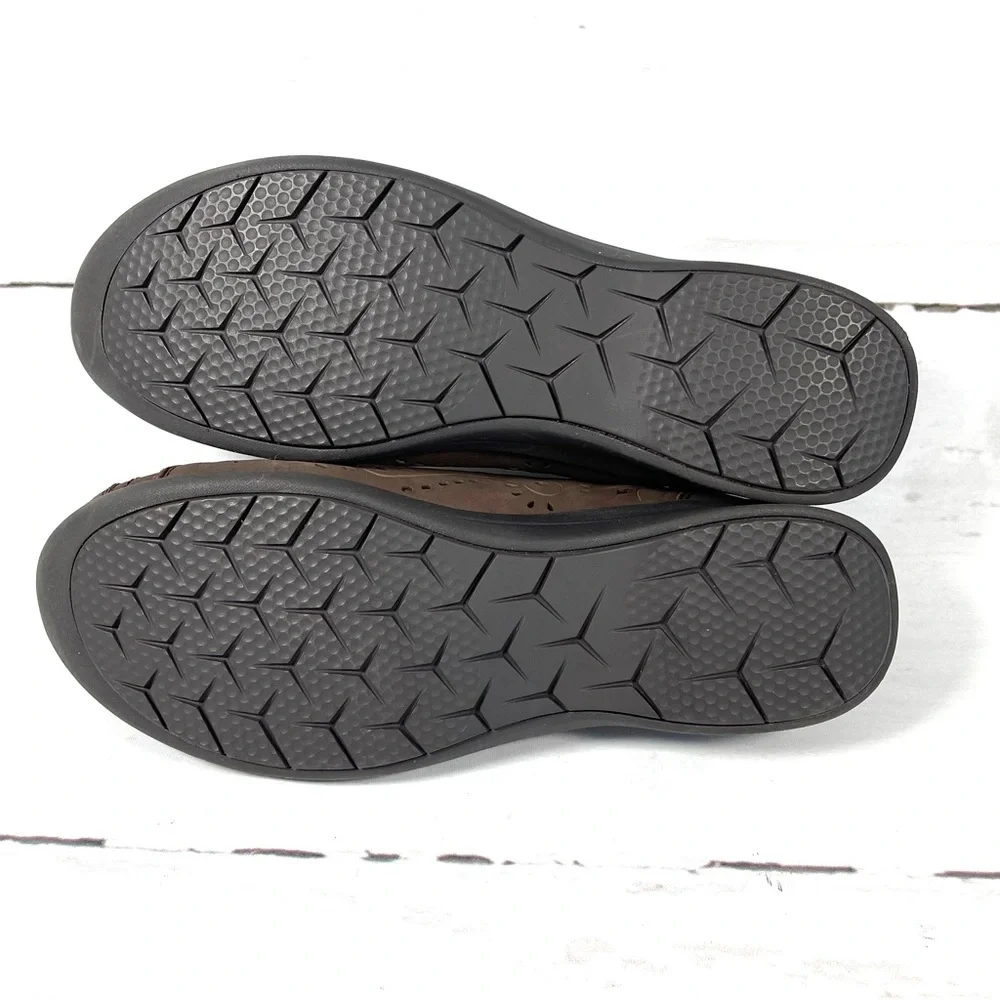 OTBT Victoria Loafers‎ Women’s Size 8.5W Brown Leather Laser Cut